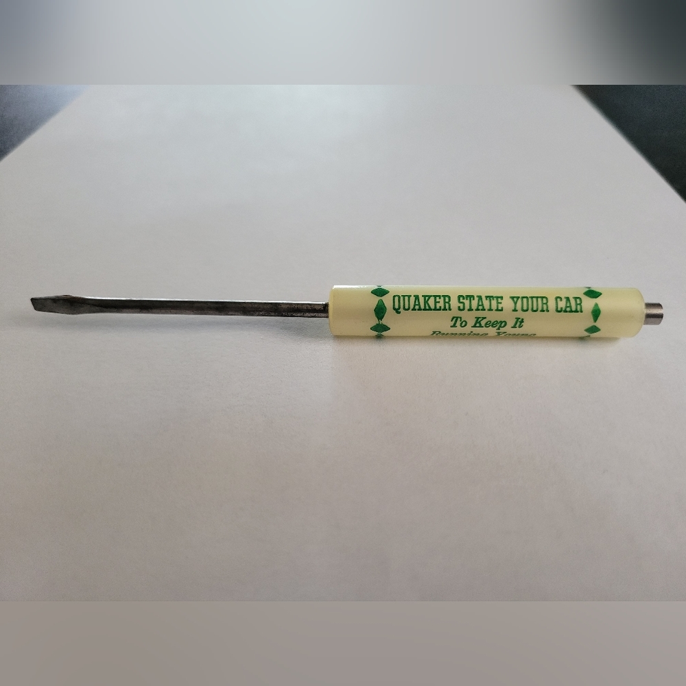 Vintage Quaker State Oil Readytool Screwdriver Magnet